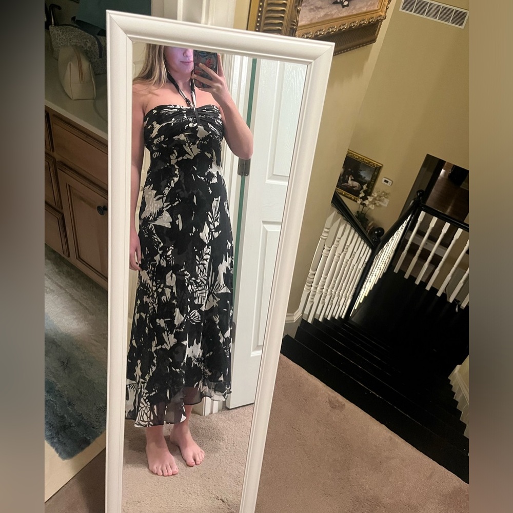 Donna Ricco black and white patterned strapless halter tie neck formal dress